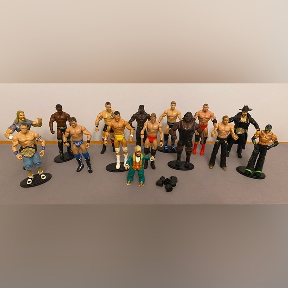 WWE Wrestling Action Figures - Picture 1 of 4